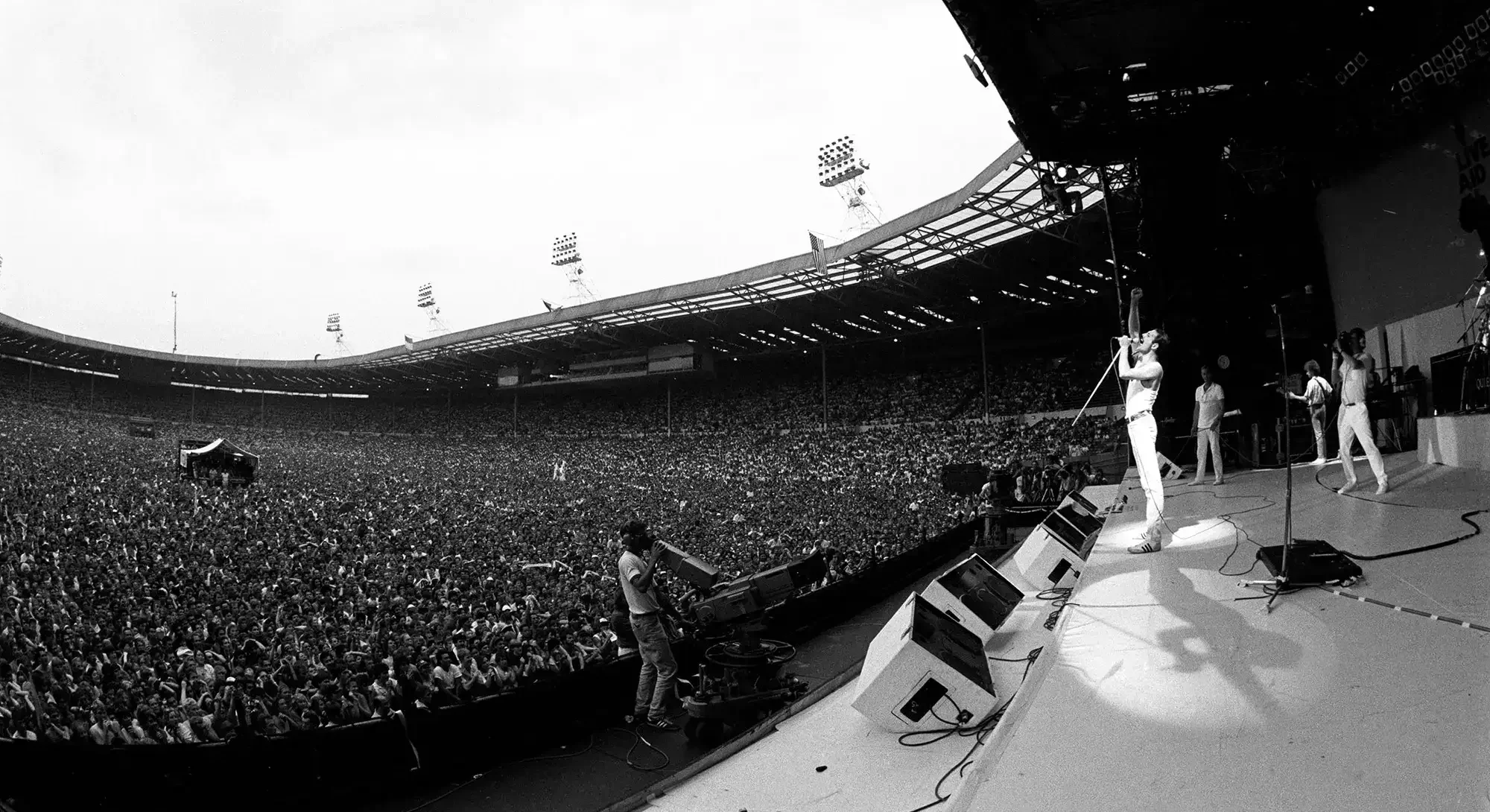 Queen на сцене Live Aid, Уэмбли, 13 июля 1985